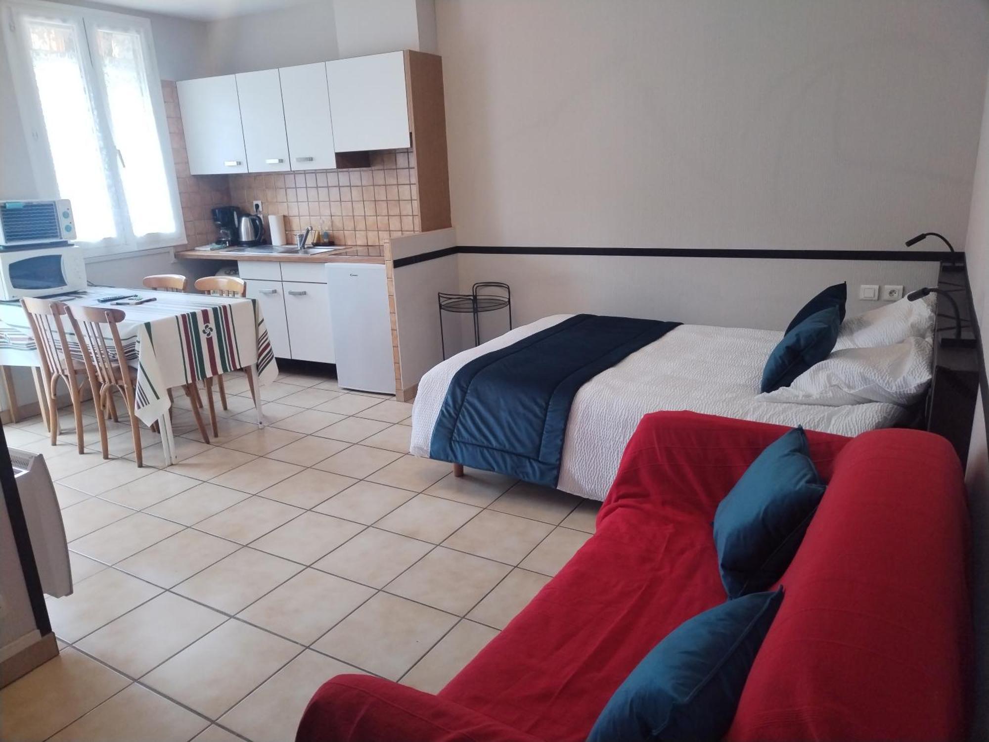 Ferienwohnung Latre Freres Location Lourdes Exterior foto