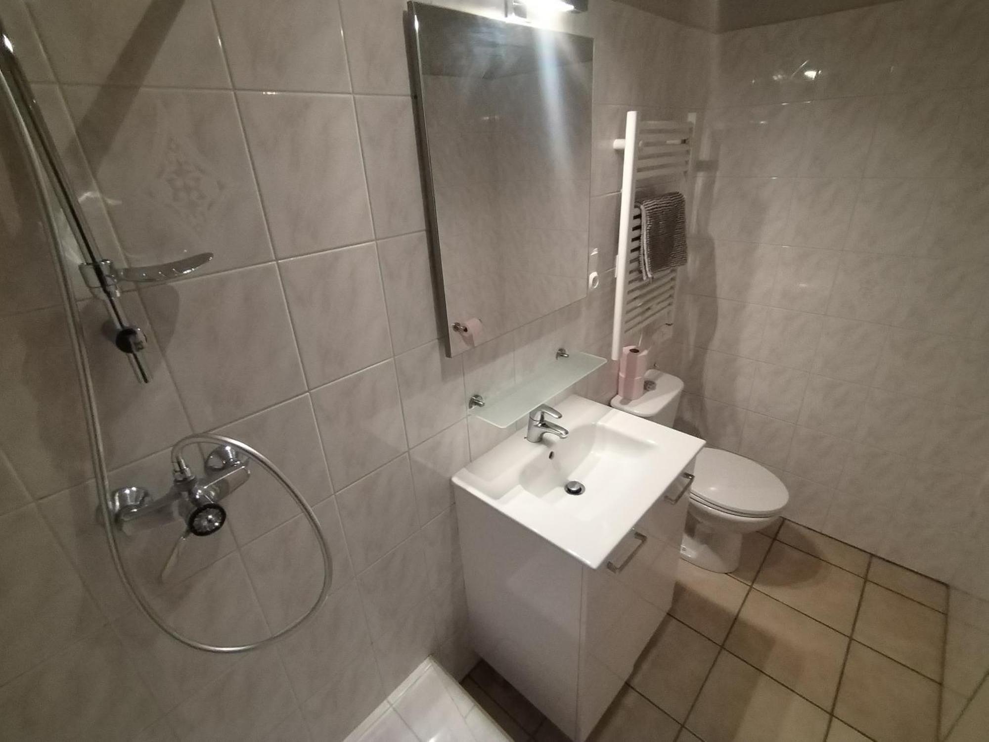 Ferienwohnung Latre Freres Location Lourdes Exterior foto
