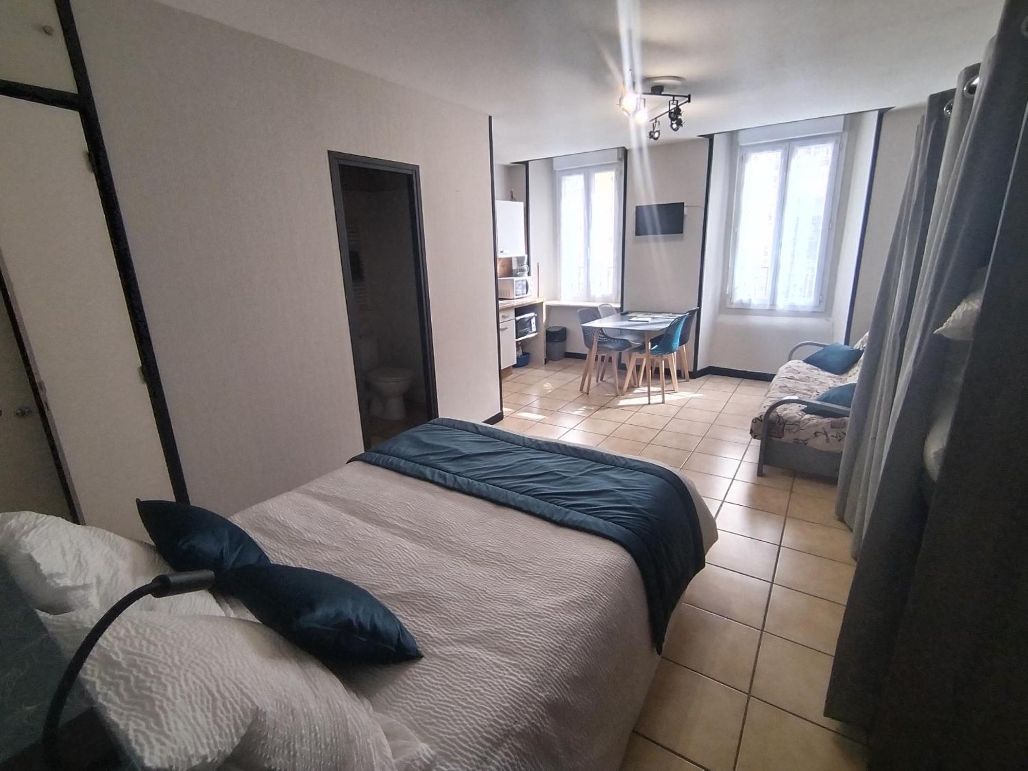 Ferienwohnung Latre Freres Location Lourdes Exterior foto